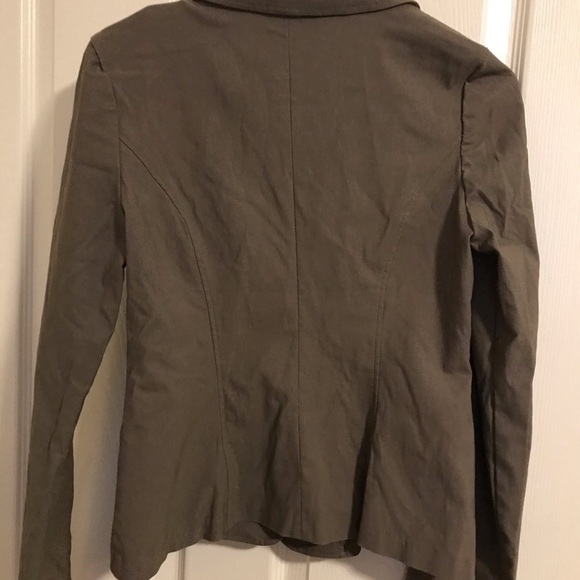 Jacket - Picture 2 of 4